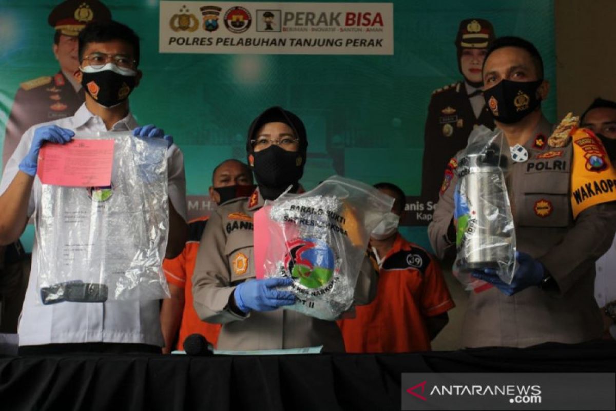 Polisi ungkap pengiriman narkoba asal Malaysia  lewat jasa ekspedisi