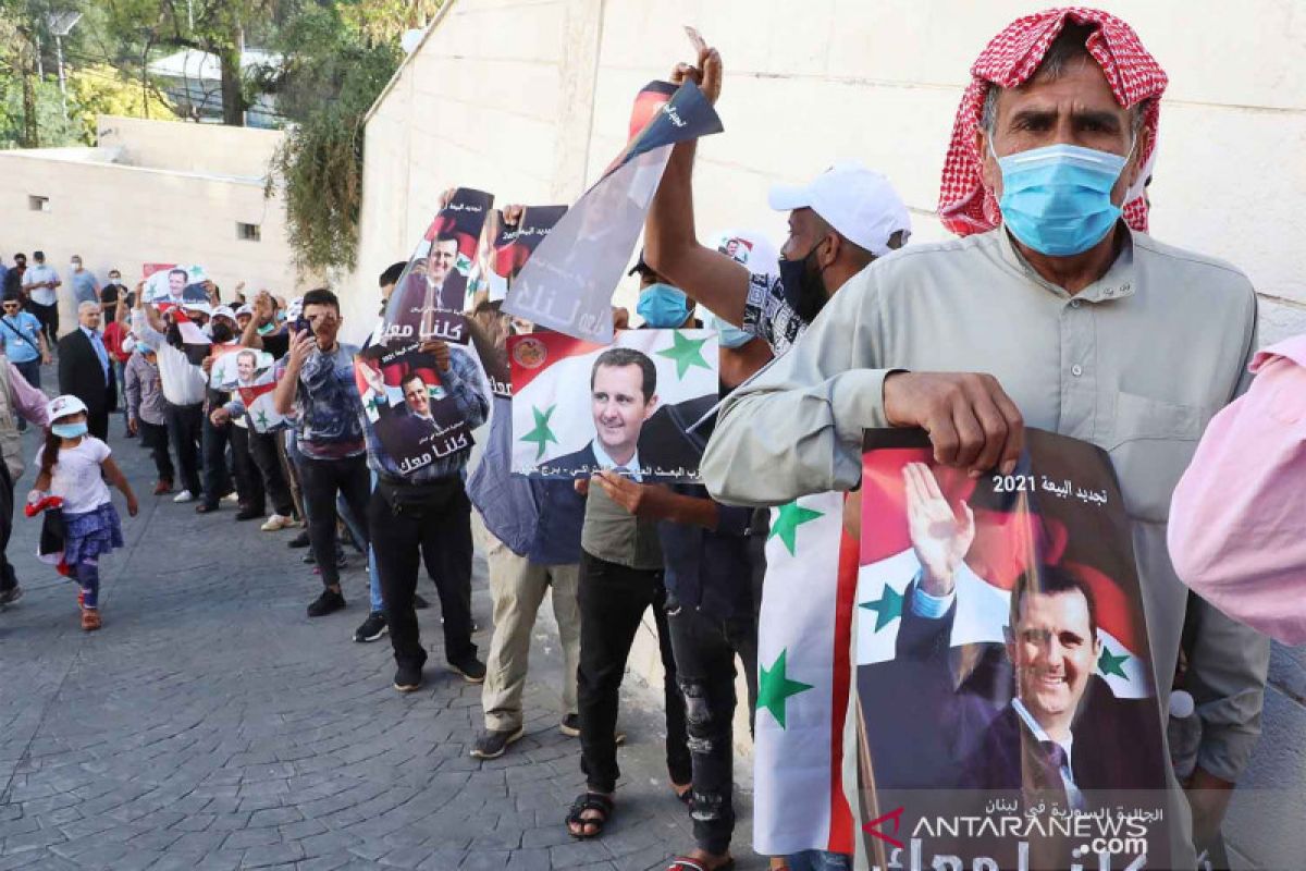 Assad menangi jabatan ke-4 kalinya presiden Suriah, dengan meraih 95 persen suara