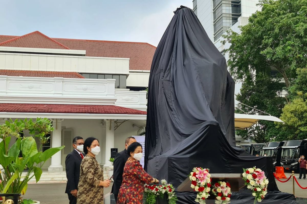 Megawati berterima kasih pembuatan monumen Soekarno di Lemhannas