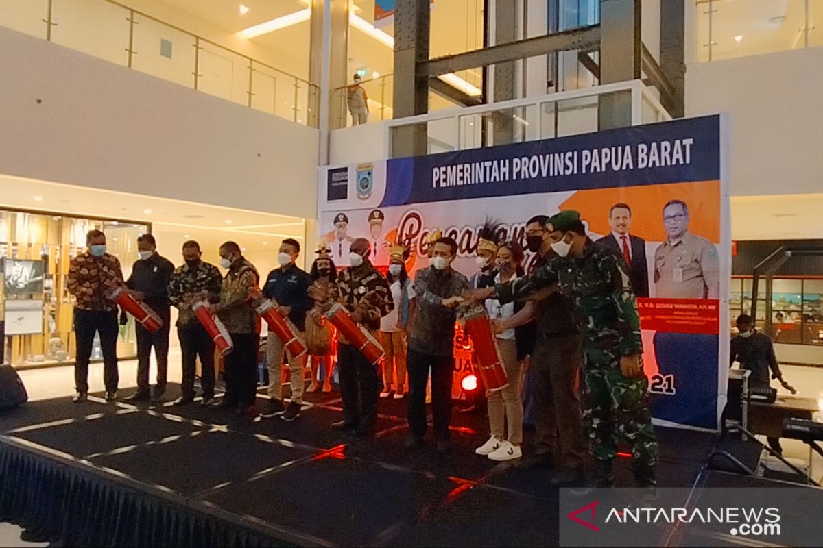 Hari Konsumen, Gubernur Papua minta konsumen lebih cerdas dan kritis