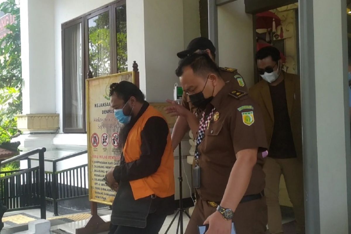 Terdakwa kasus pencabulan berkedok spiritual dituntut 6 tahun penjara