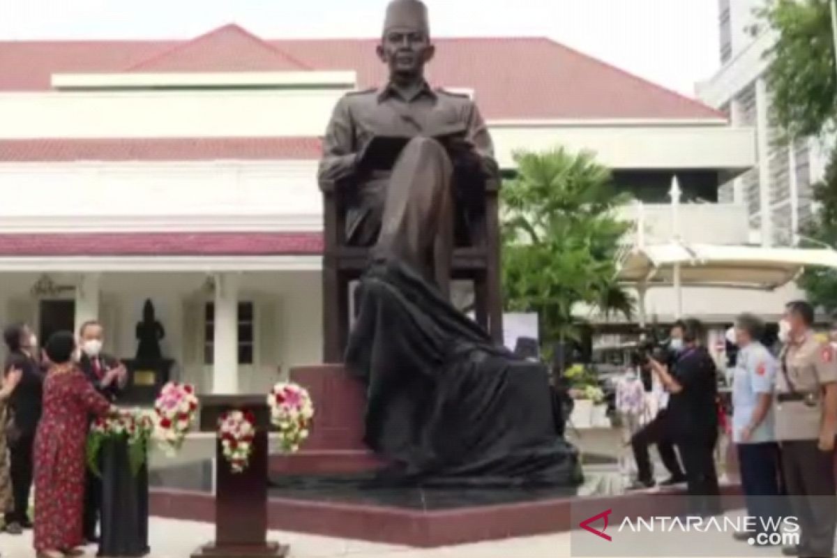 Megawati meresmikan Monumen Bung Karno di Lemhannas