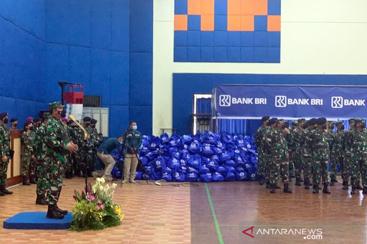 BRI beri bantuan 21.300 paket sembako kepada prajurit TNI AD