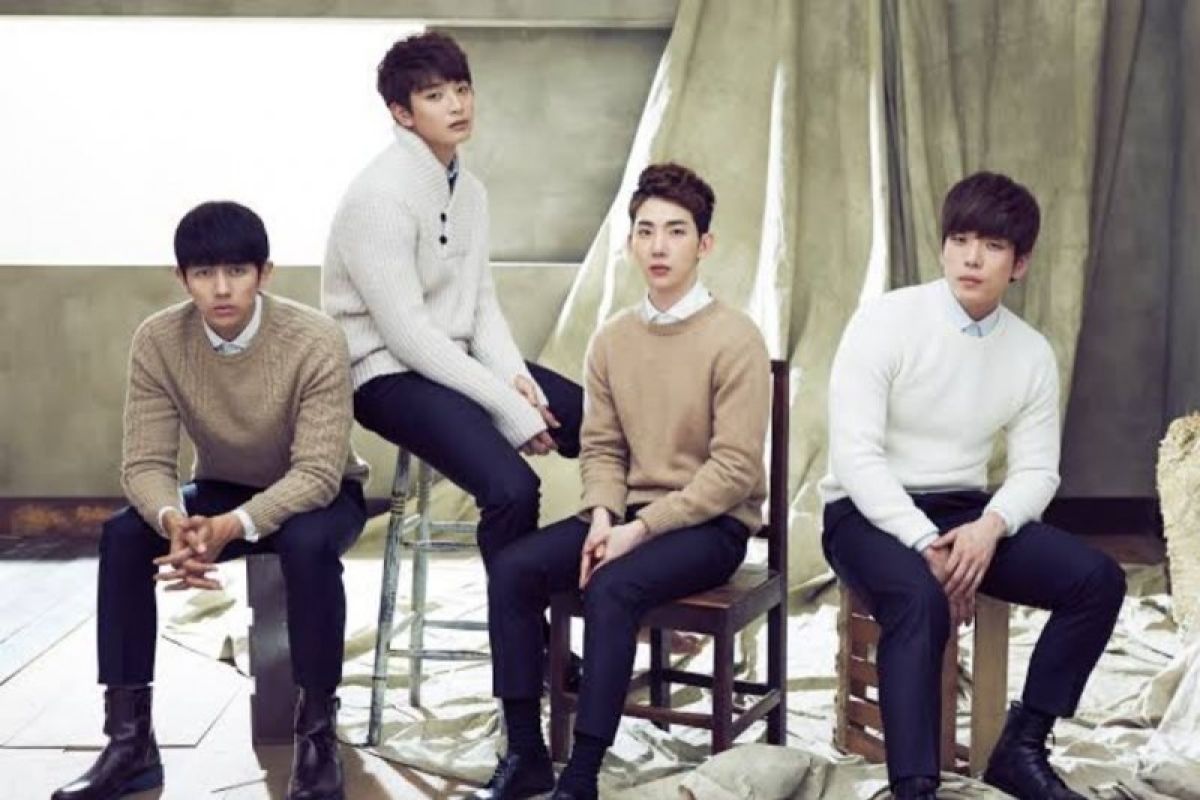 Lama tak terdengar, grup pria 2AM diisukan bersiap "comeback"