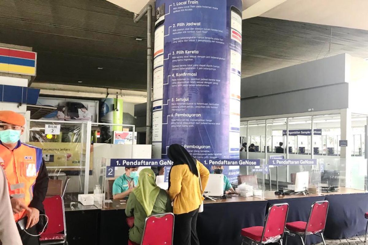 Stasiun Gambir kembali ramai usai larangan mudik