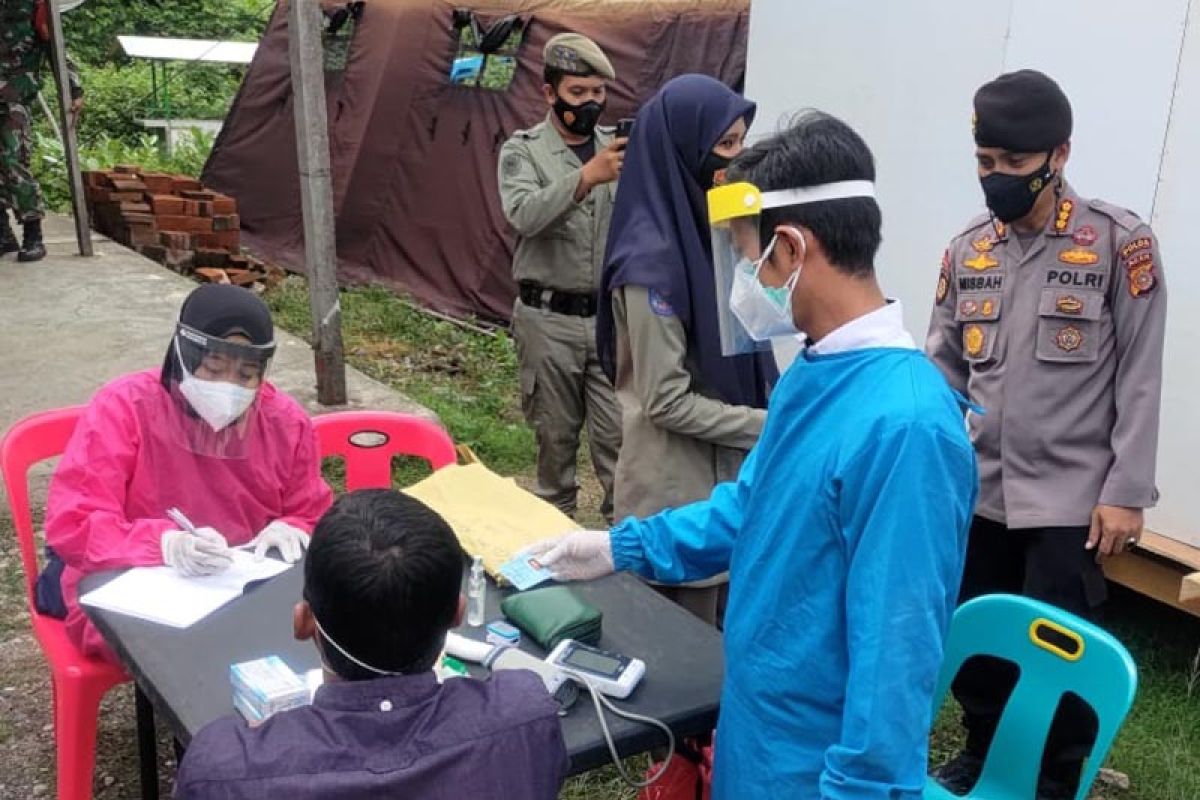 Tim Polda Aceh pantau pos pengamanan di pantai barat