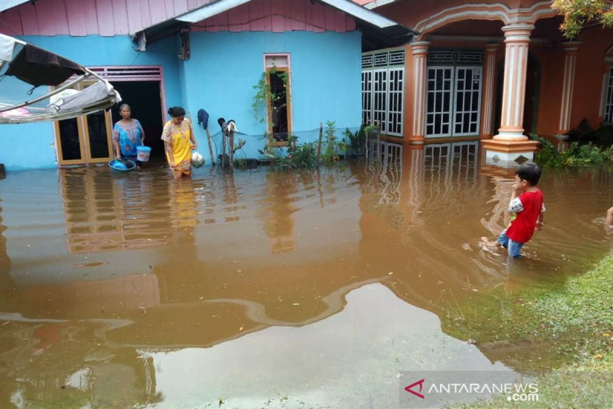 Banjir di Mukomuko berangsur surut