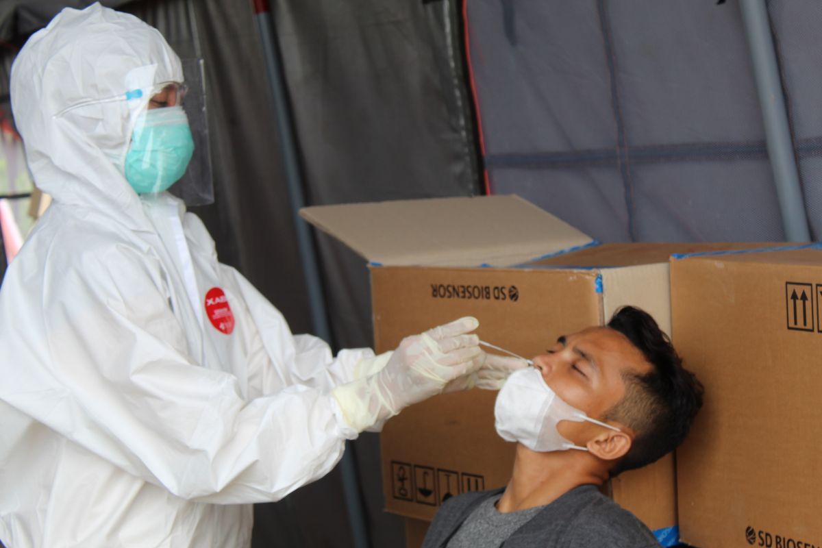 Indonesia adds 8,189 COVID-19 cases, 6,143 recoveries