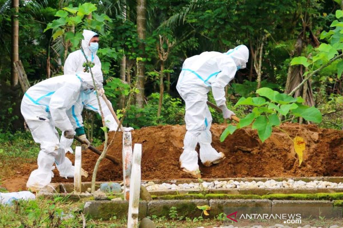 Seorang kepala desa di Aceh Barat gugur terkena COVID-19