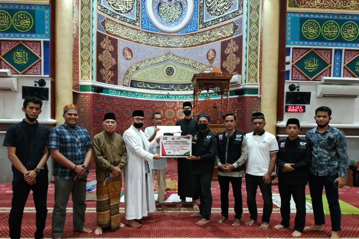 Bantu Palestina, Jamaah Masjid Oman Al-Makmur kumpulkan Rp 143.248.000