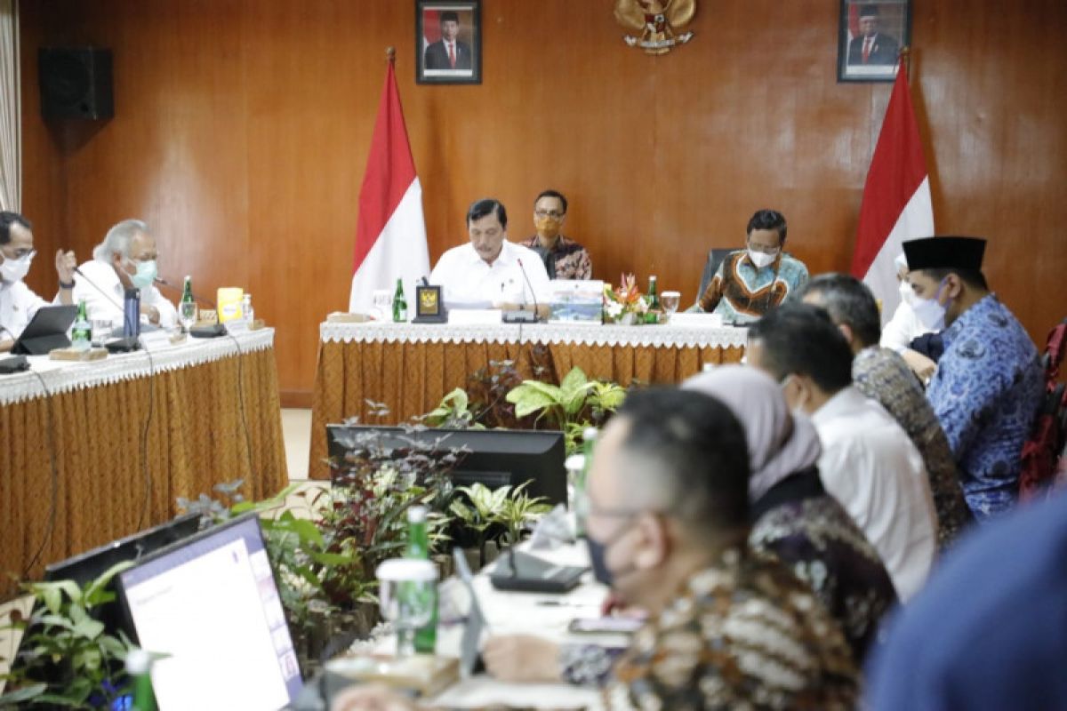 Menteri Luhut minta pembangunan Borobudur perhatikan aspek keberlanjutan