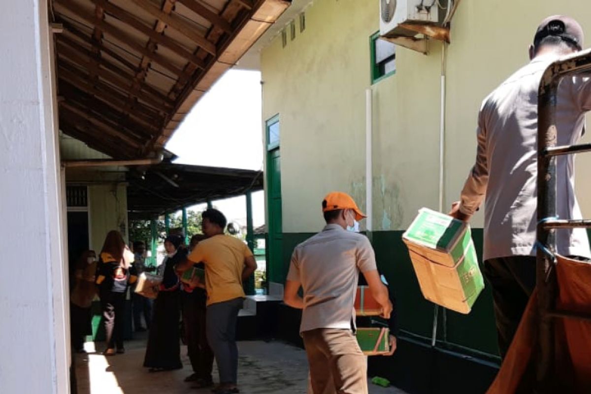 BPBD Tala bantu korban banjir Kecamatan Satui