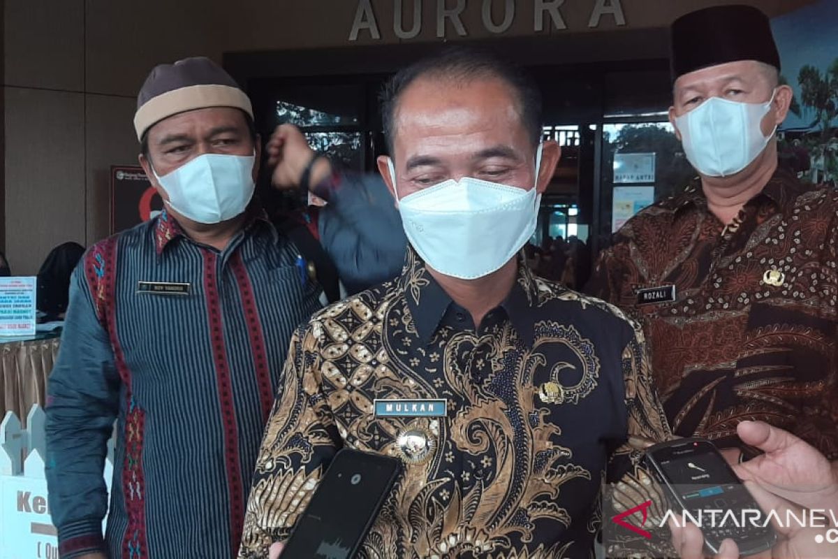 Bupati Bangka minta kades tingkatkan koordinasi belanja APBDes