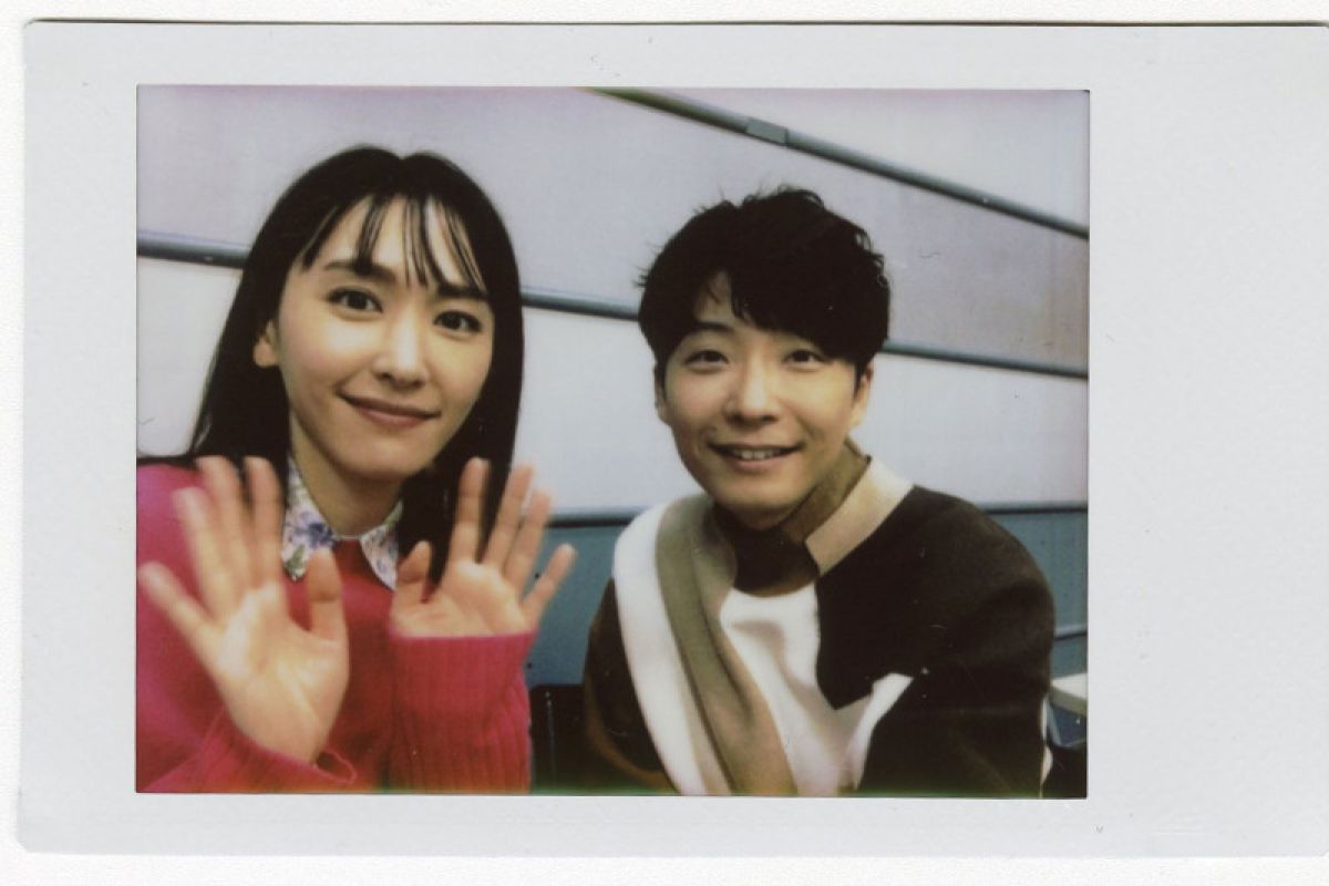 Hoshino Gen dan Aragaki Yui resmi menikah