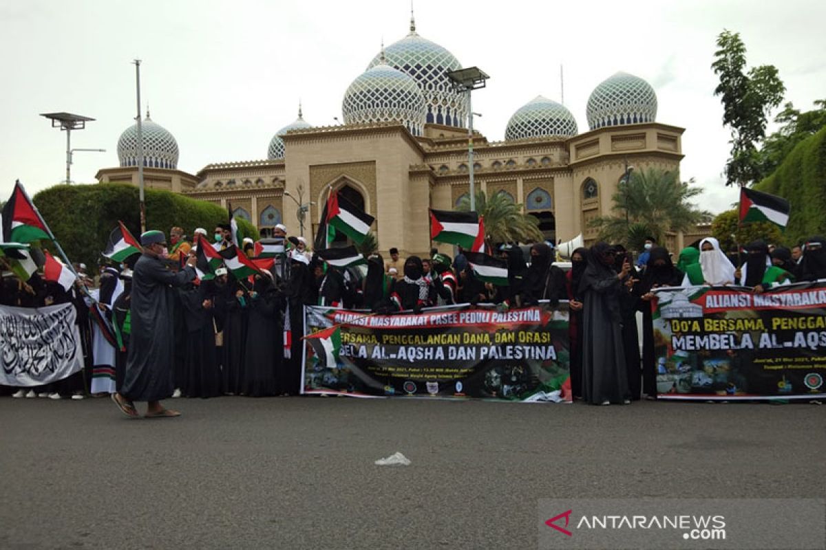 Ratusan orang gelar aksi bela Palestina di Lhokseumawe