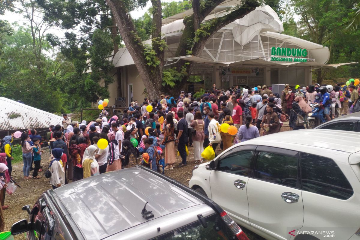 COVID-19 - Bandung city's six tourist destinations closed until June 1