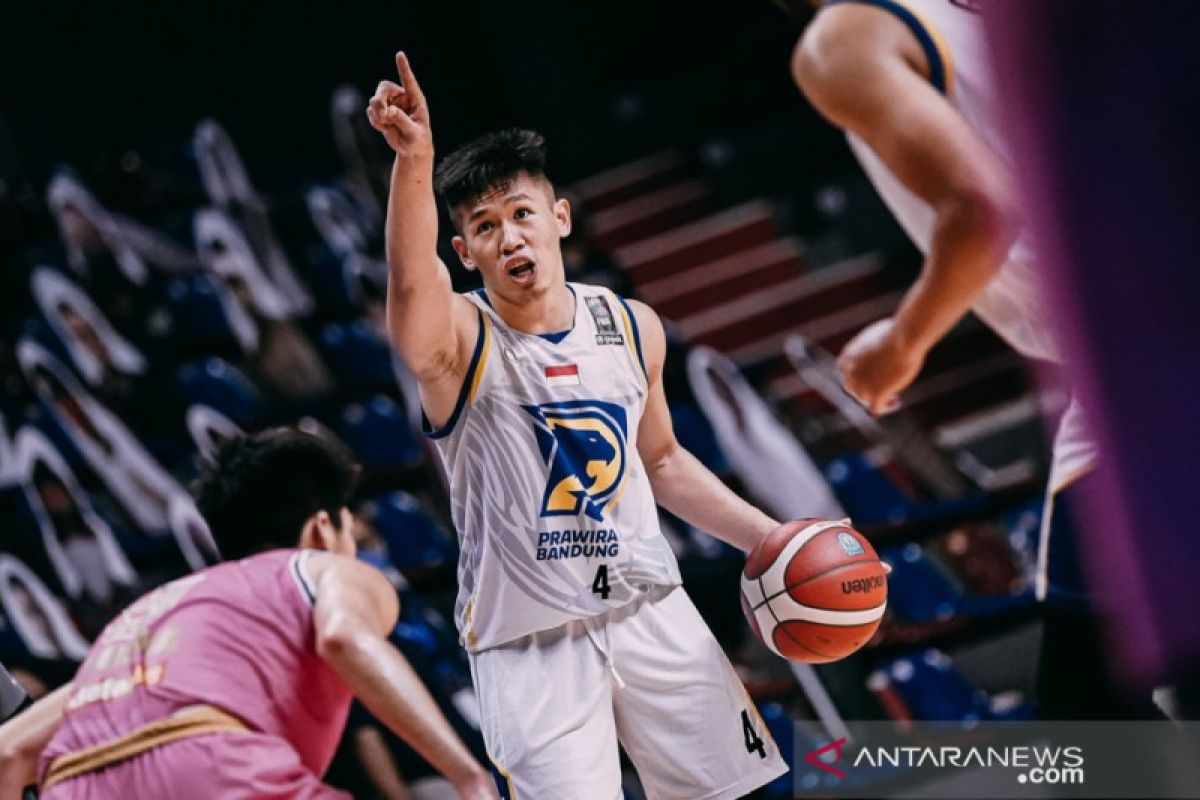 Abraham Damar pimpin Prawira menangi gim pertama playoff IBL 2021