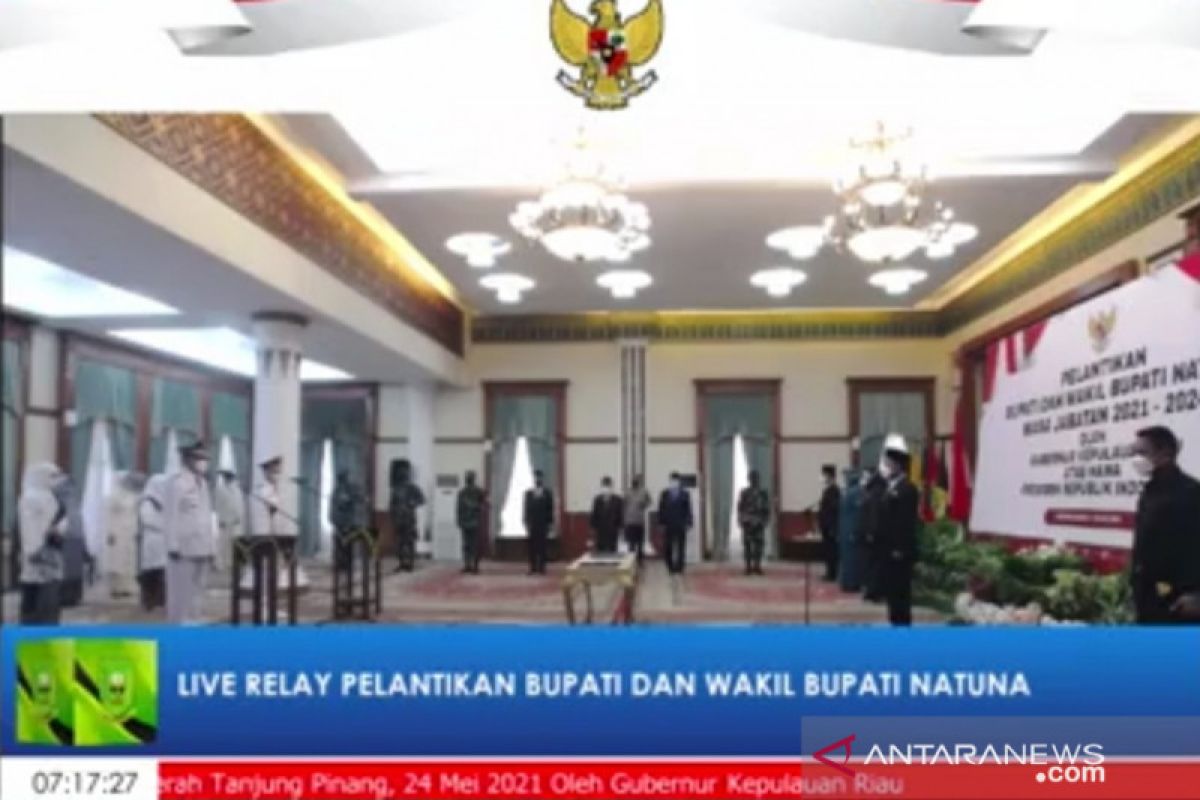 Wan Siswandi-Rodial Huda dilantik sebagai Bupati-Wakil Bupati Natuna