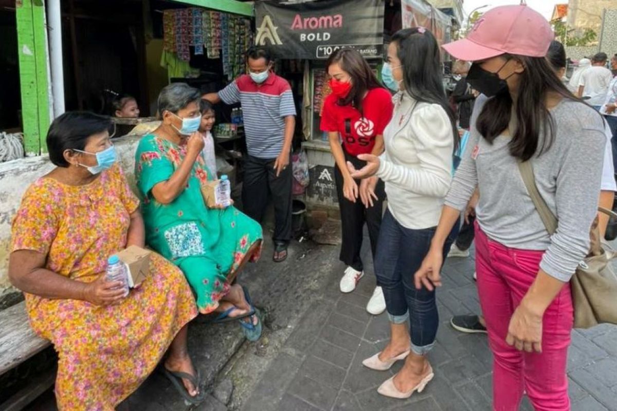 PSI: Berbagi nasi kotak setiap hari selama setahun adalah program nasional