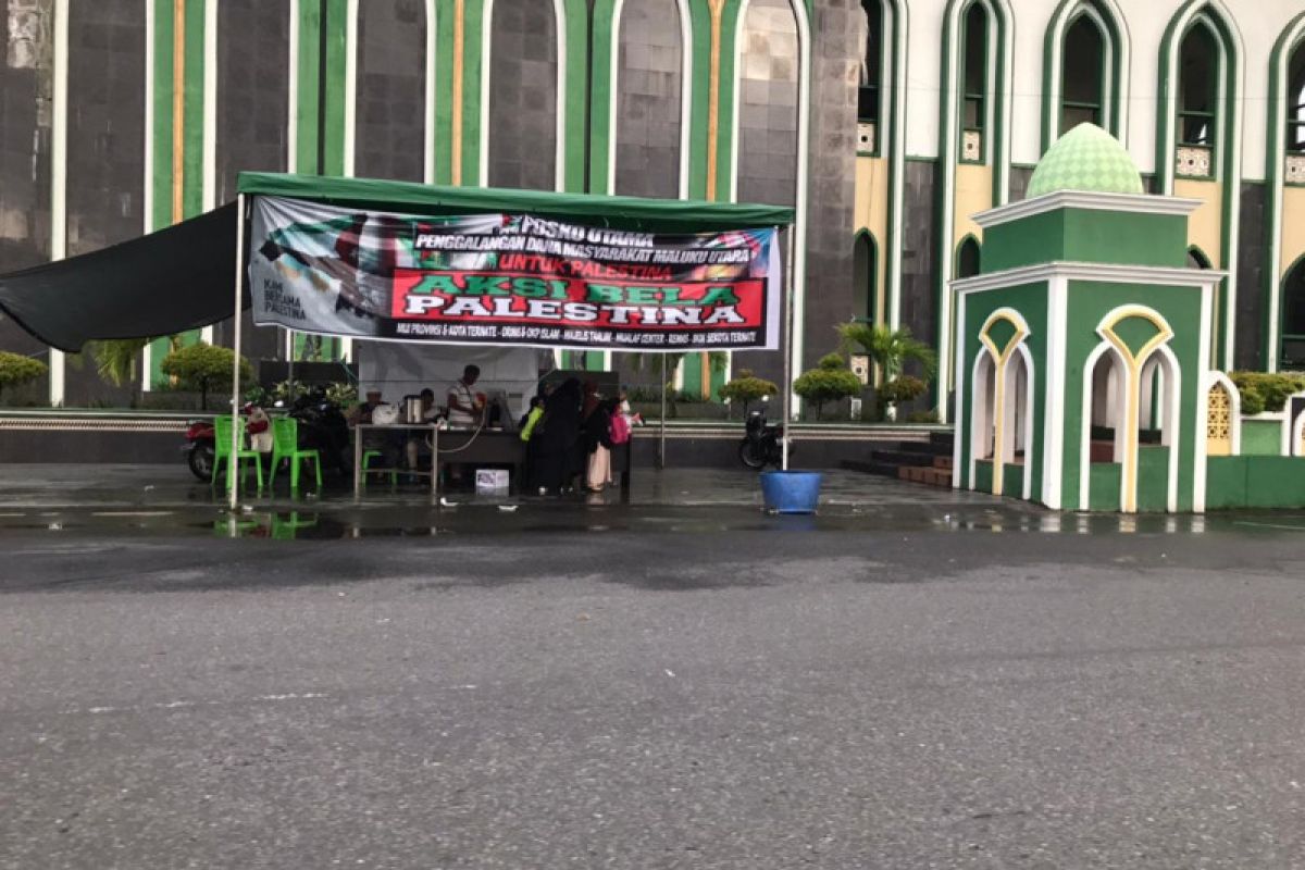 Bantu Palestina, umat Islam Ternate aksi solidaritas galang dana