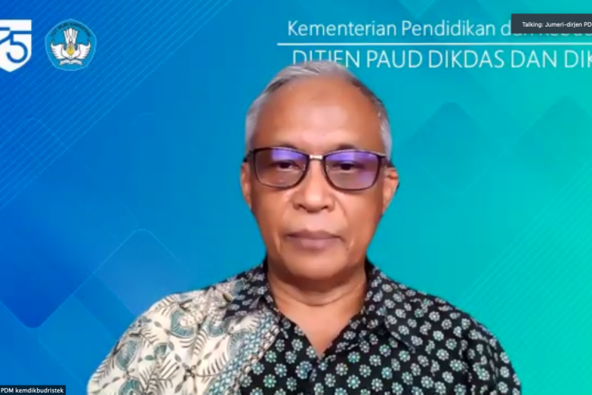 Kemendikbudristek : Persentase jalur zonasi SMP-SMA minimal 50 persen