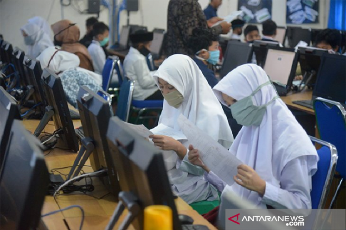 Pengamat sebut sekolah di Banda Aceh harus diliburkan cegah COVID