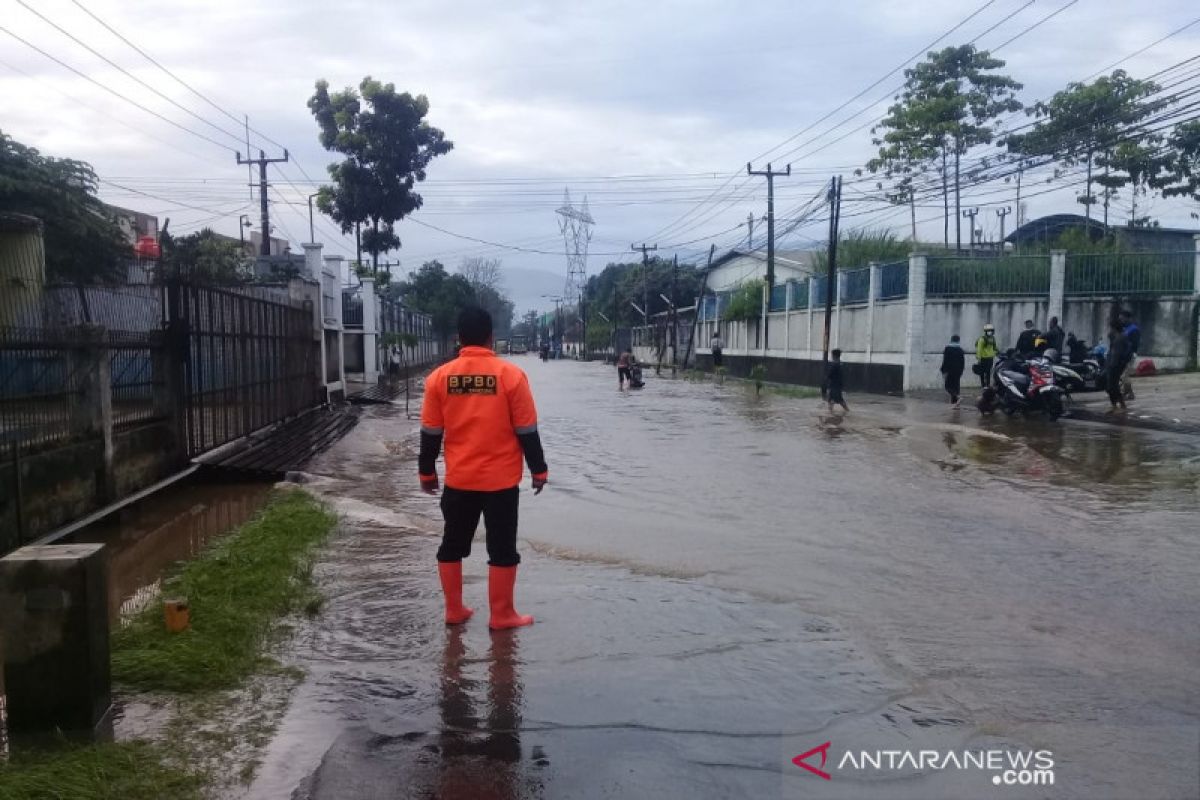 Ribuan rumah warga kebanjiran di Kabupaten Bandung