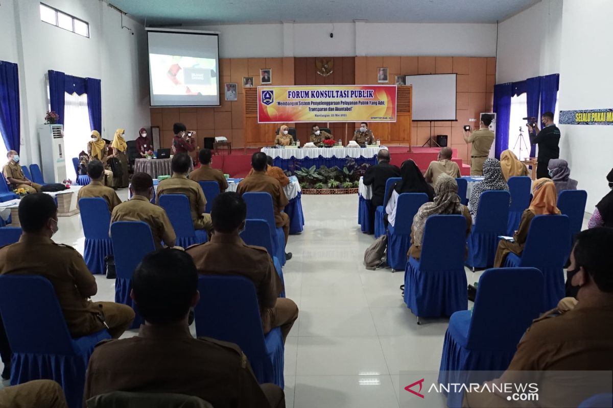 Sekda HSS buka forum konsultasi publik