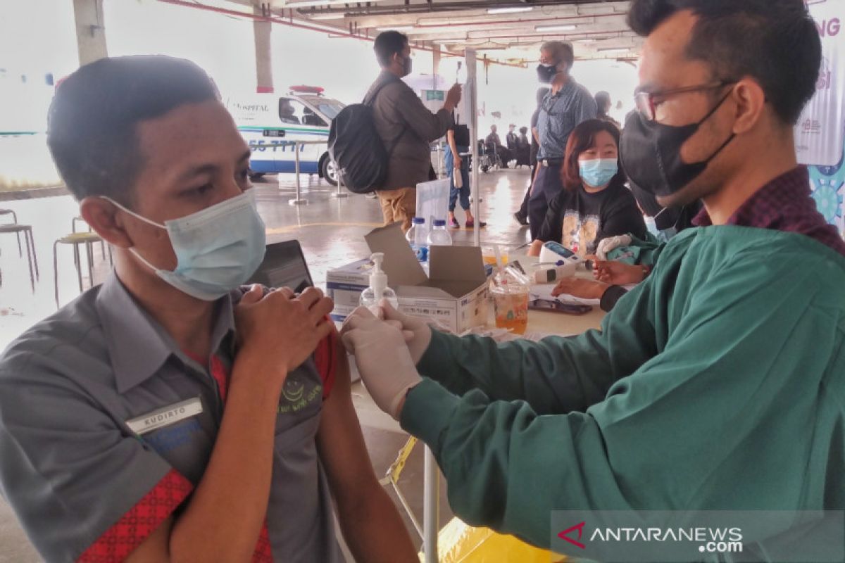 Ribuan karyawan perusahaan swasta di Jakbar sudah vaksin
