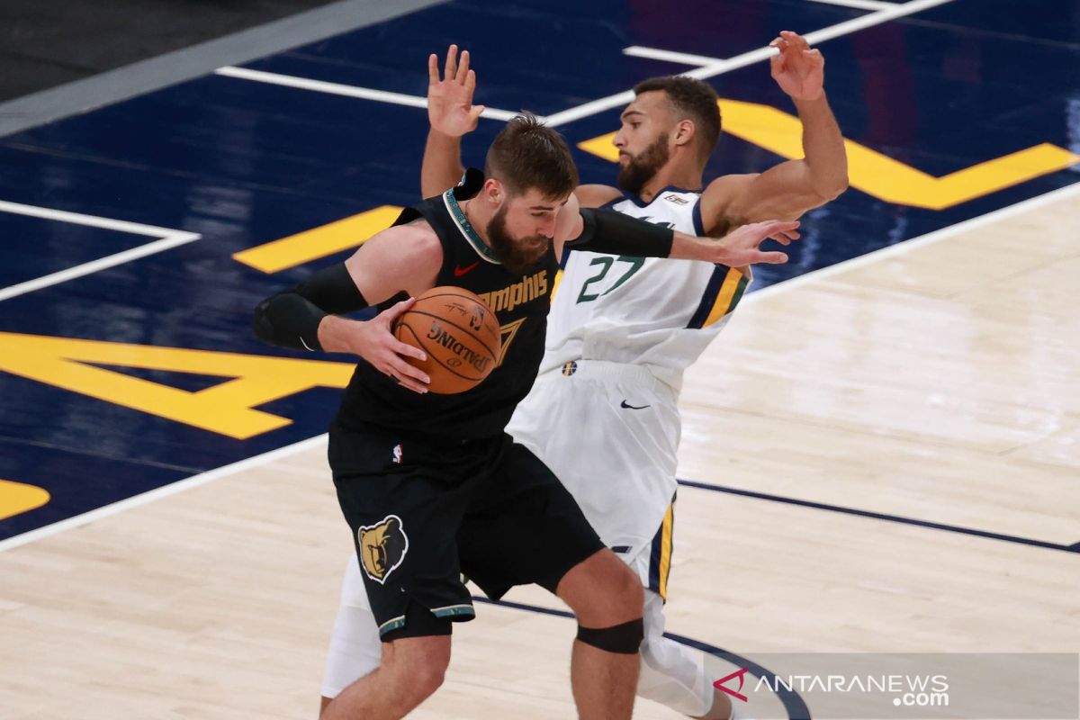 Jazz petik kemenangan 141-129 atas Grizzlies  pada gim kedua