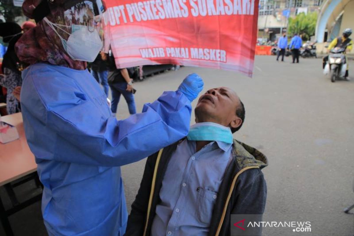 Pemkot Tangerang perbanyak tes cepat tangani COVID-19 setelah liburan