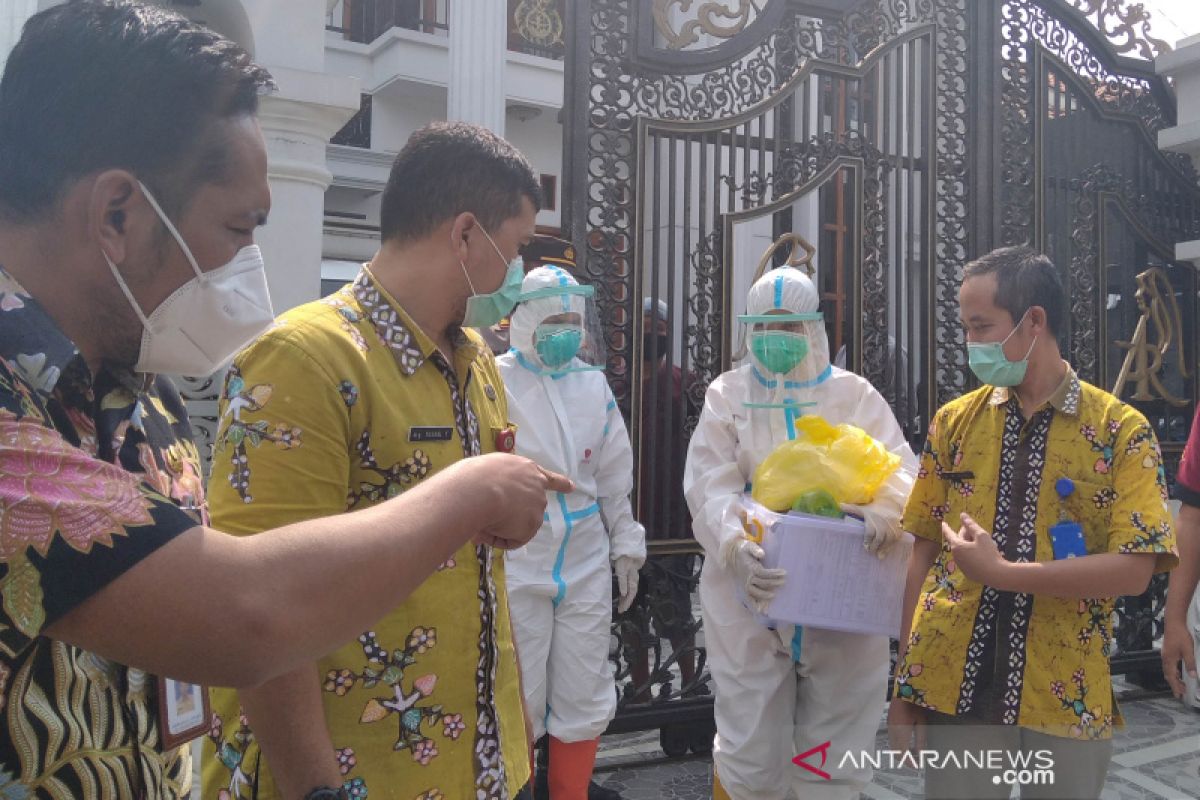 Pemilik hajatan undang Dewi Persik di Kudus jalani tes antigen