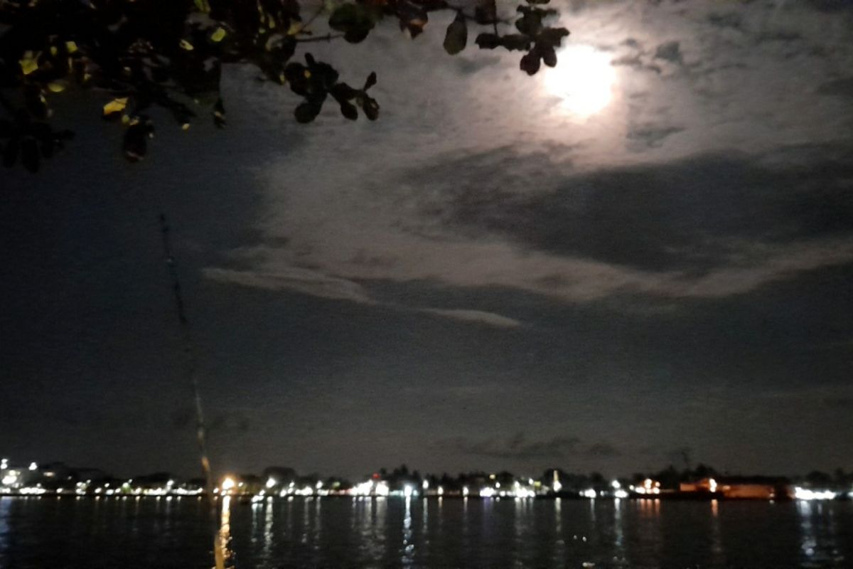 BMKG: Fenomena Super Blood Moon berpotensi terjadi banjir rob