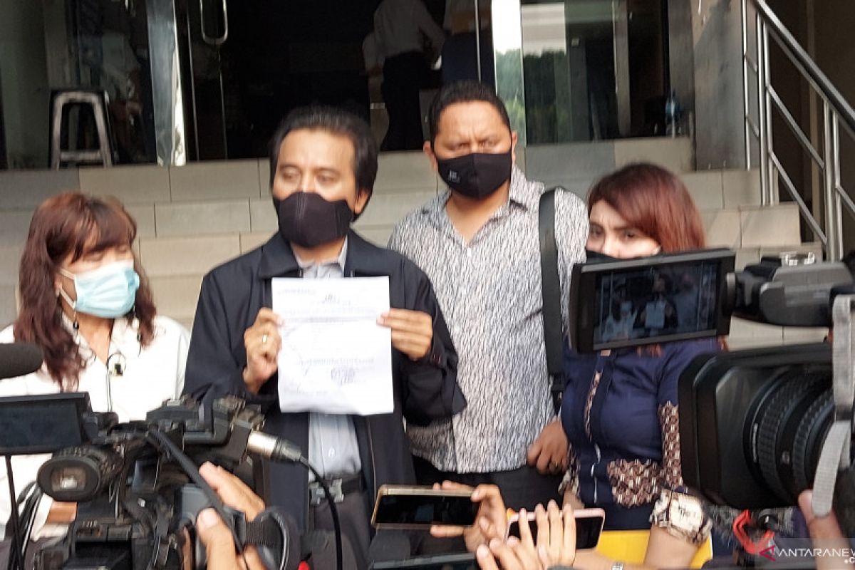 Polda Metro panggil Roy Suryo dan Lucky Alamsyah terkait  kasus ITE