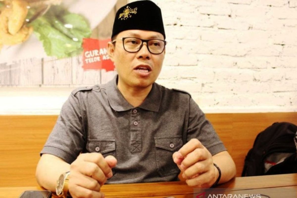 Dugaan kerumunan Grahadi, anggota DPD Nawardi yakin Gubernur Khofifah tak melanggar prokes