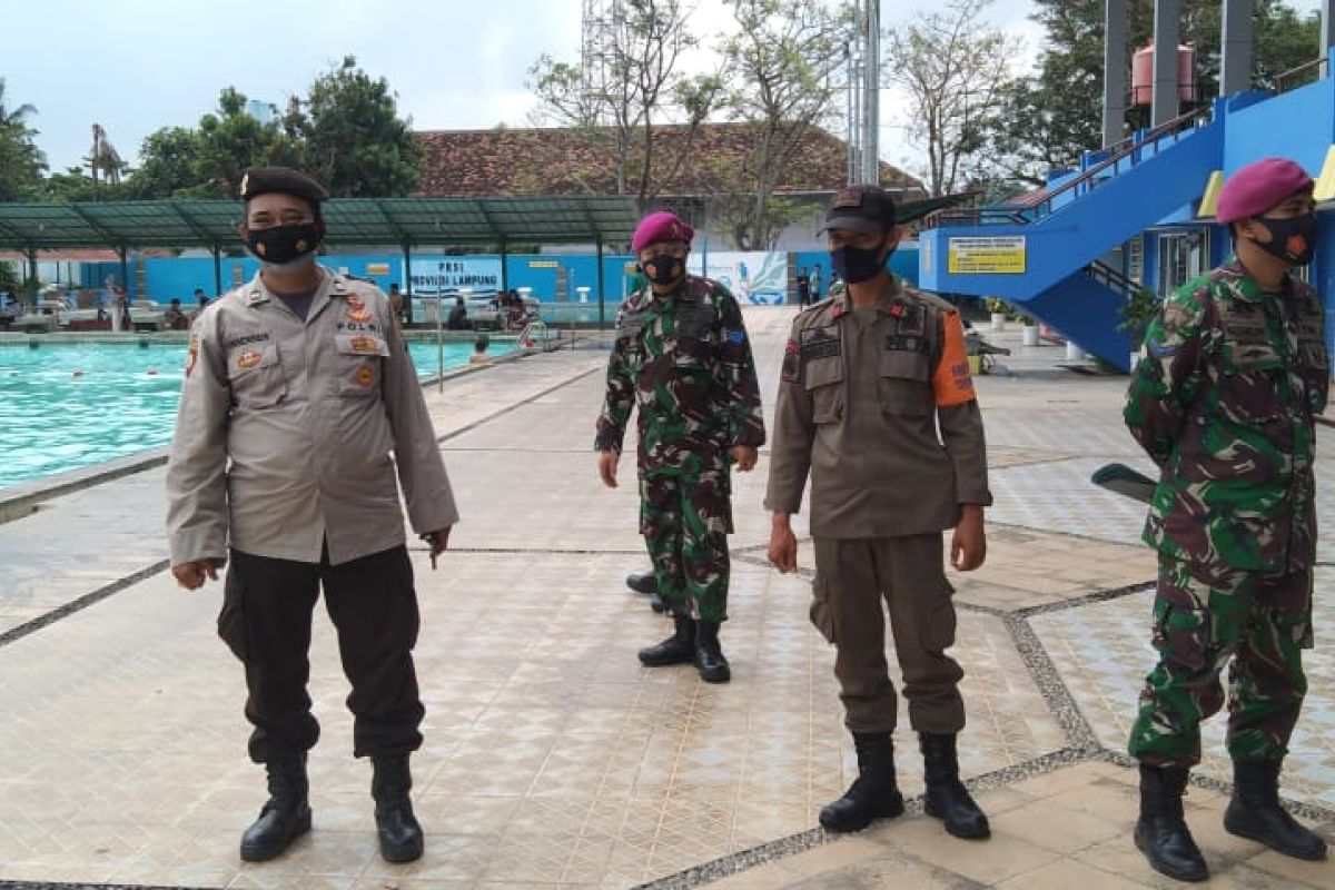 Satgas COVID-19 Bandarlampung datangi kolam renang diduga tak patuh prokes