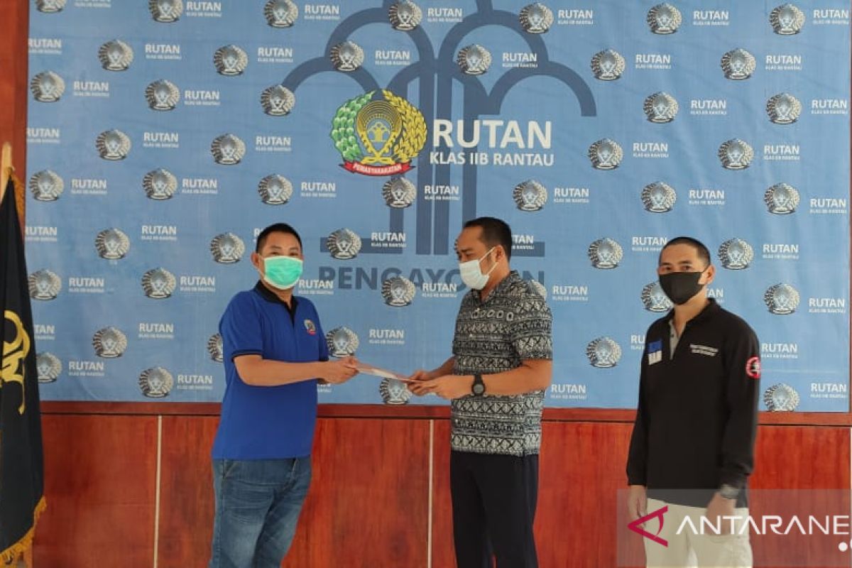 Penghuni Rutan Rantau dapat remisi Hari Raya Waisak