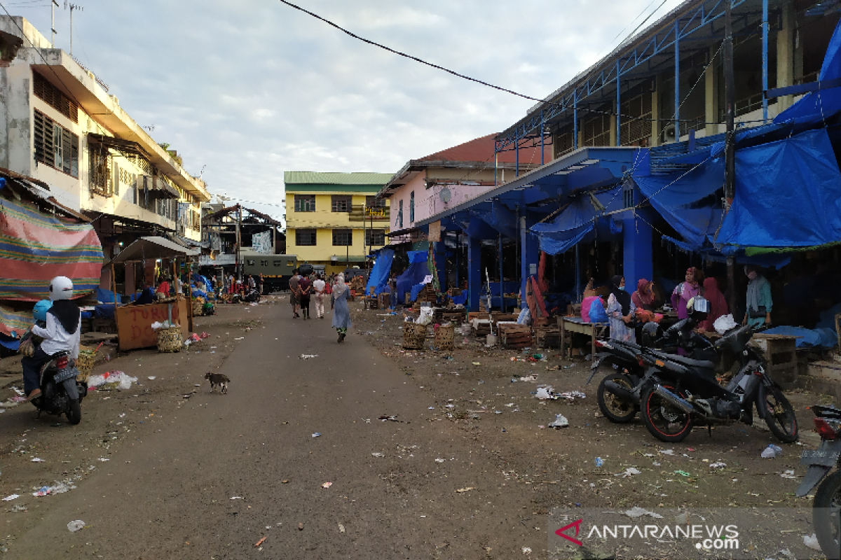 Pemindahan pasar Peunayong Banda Aceh ke Al Mahirah tuntas