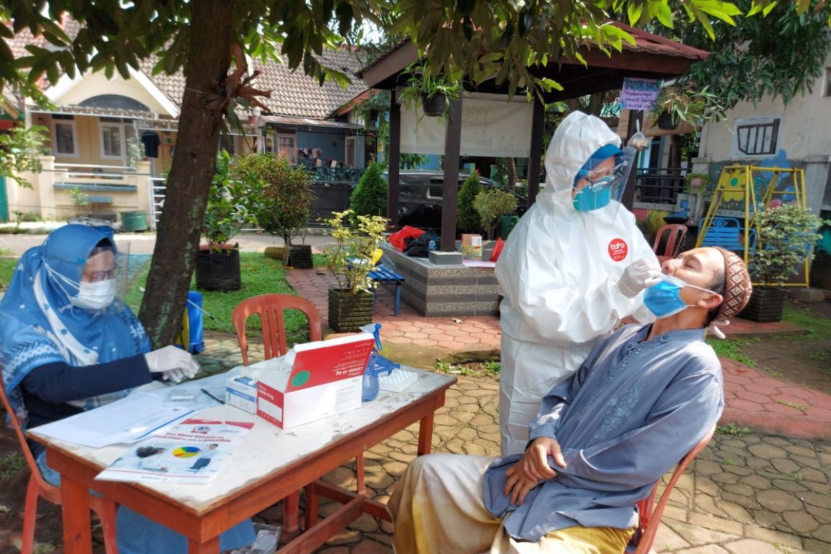 Semua warga Perumahan Griya Melati Kota Bogor jalani tes swab PCR