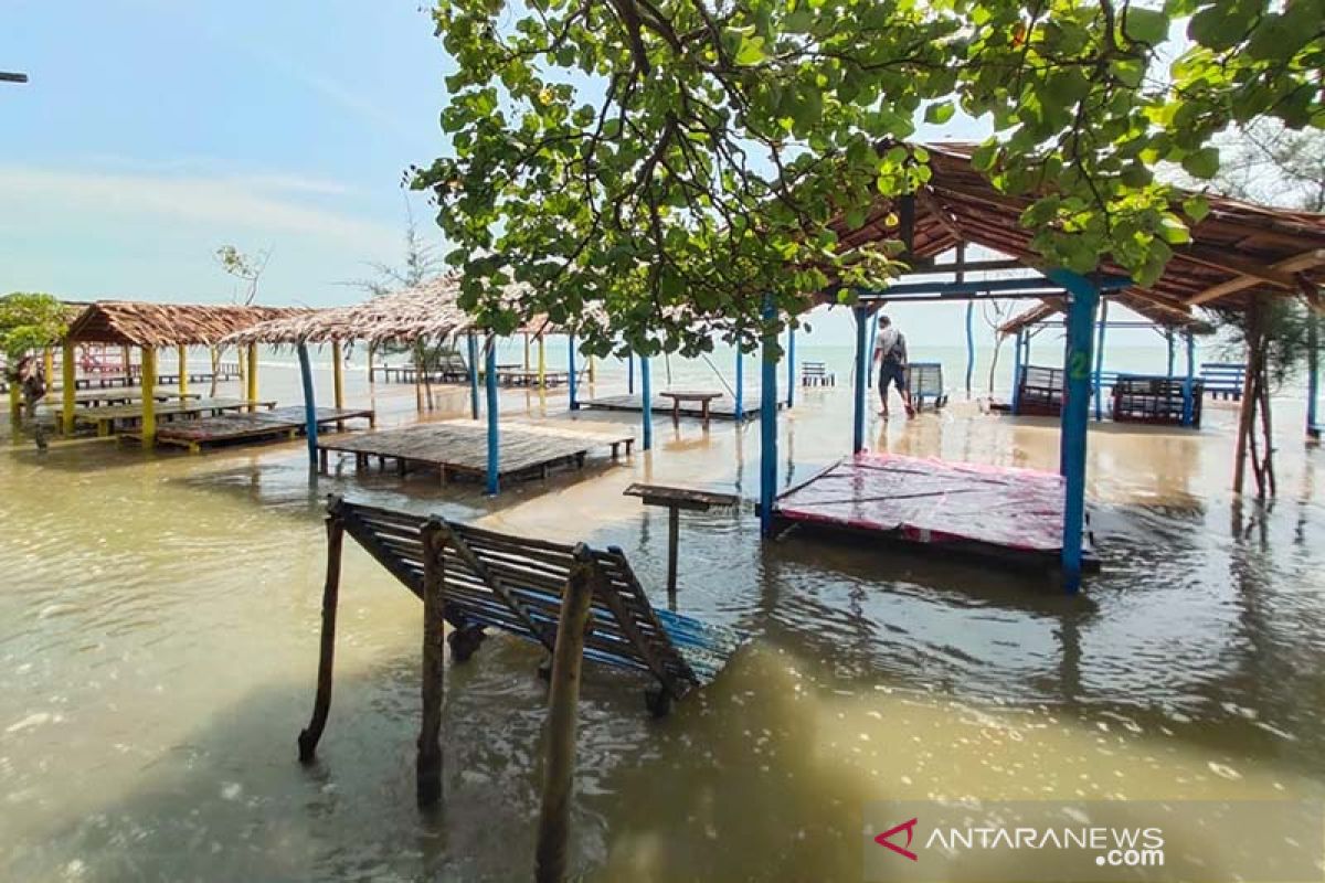 BMKG imbau masyarakat Aceh Timur waspadai banjir rob