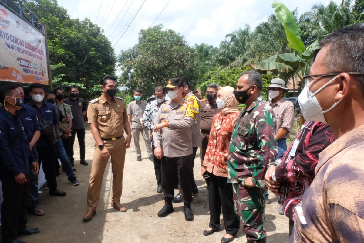 Pj Gubernur, Kapolda dan Danrem tinjau PSU Pilgub Jambi di Batanghari