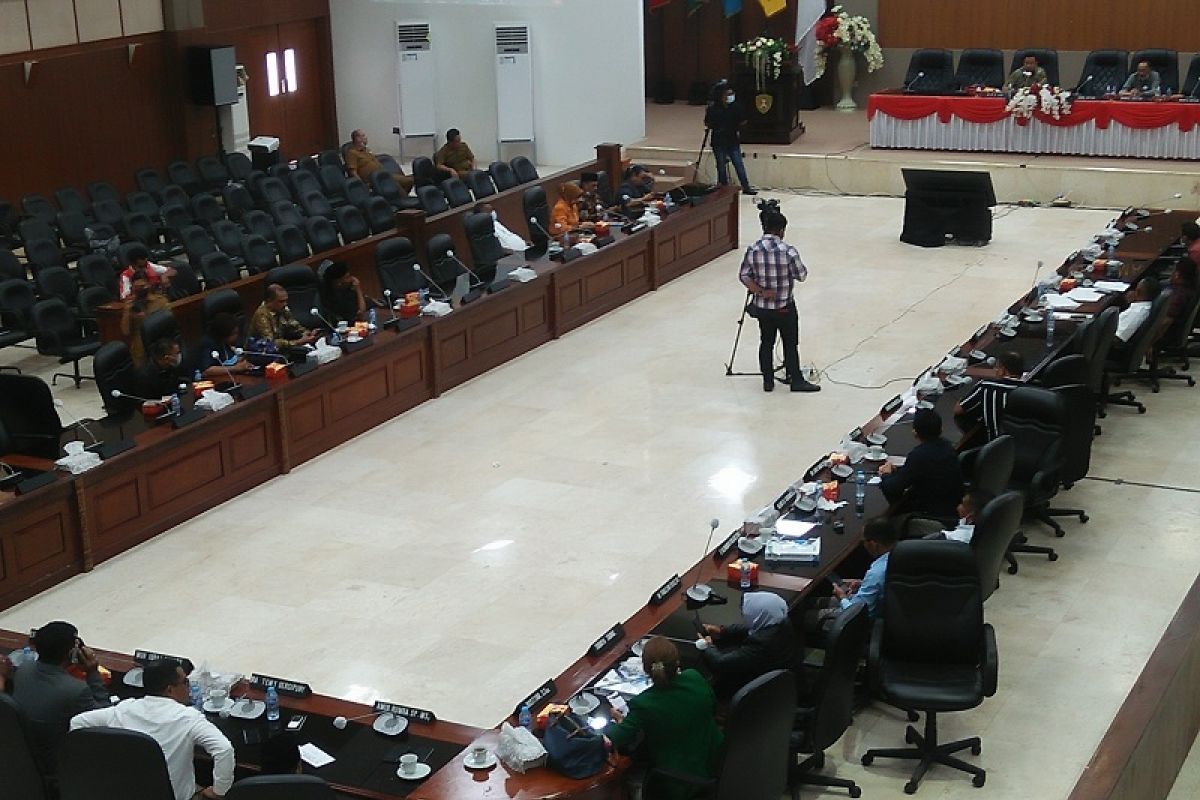 DPRD Maluku sepakat tetapkan 12 Raperda usul inisiatif