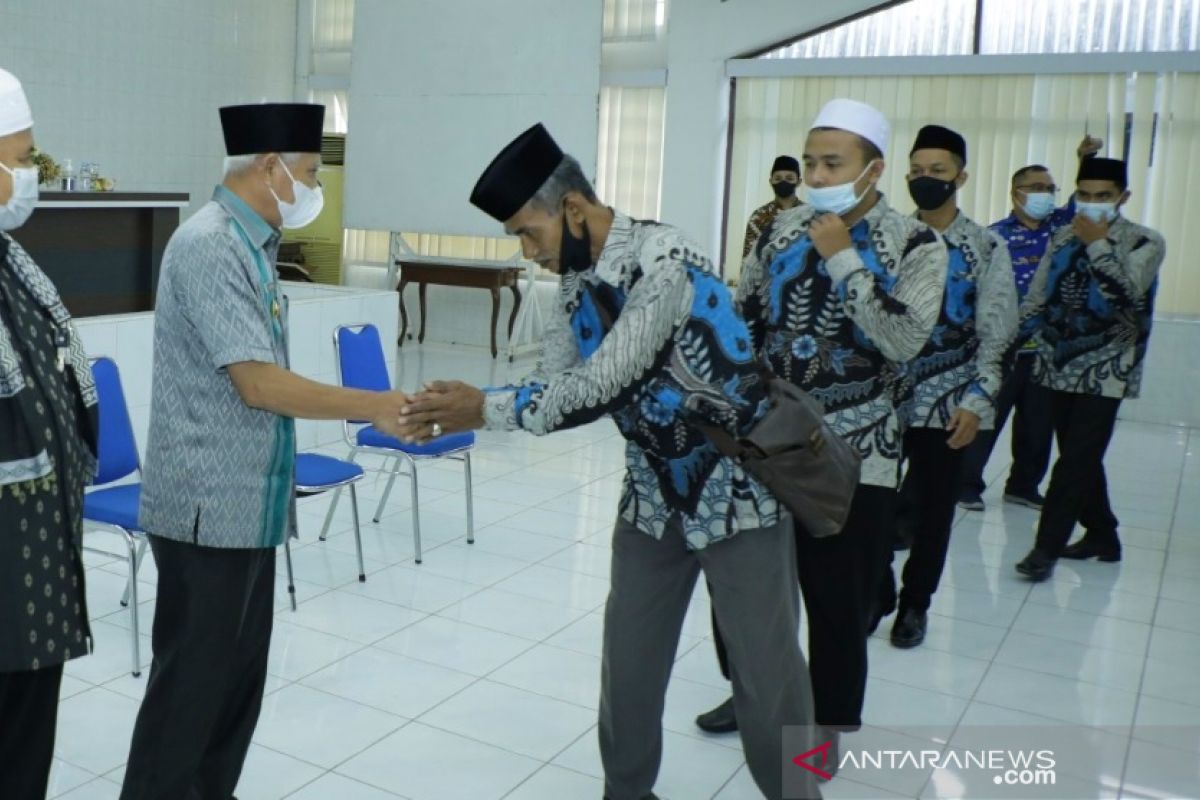 Bupati berangkatkan kafilah Asahan Ikuti STQH tingkat Sumut