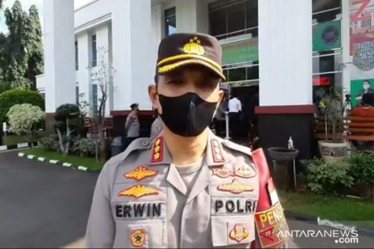 Polisi amankan 21 simpatisan Rizieq Shihab