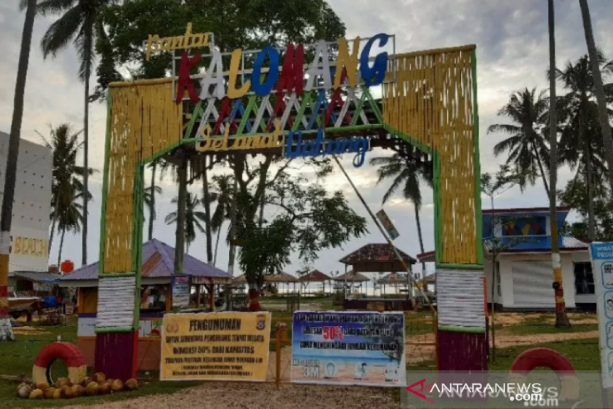 Dispar Sultra minta kabupaten/kota perketat prokes di tempat wisata