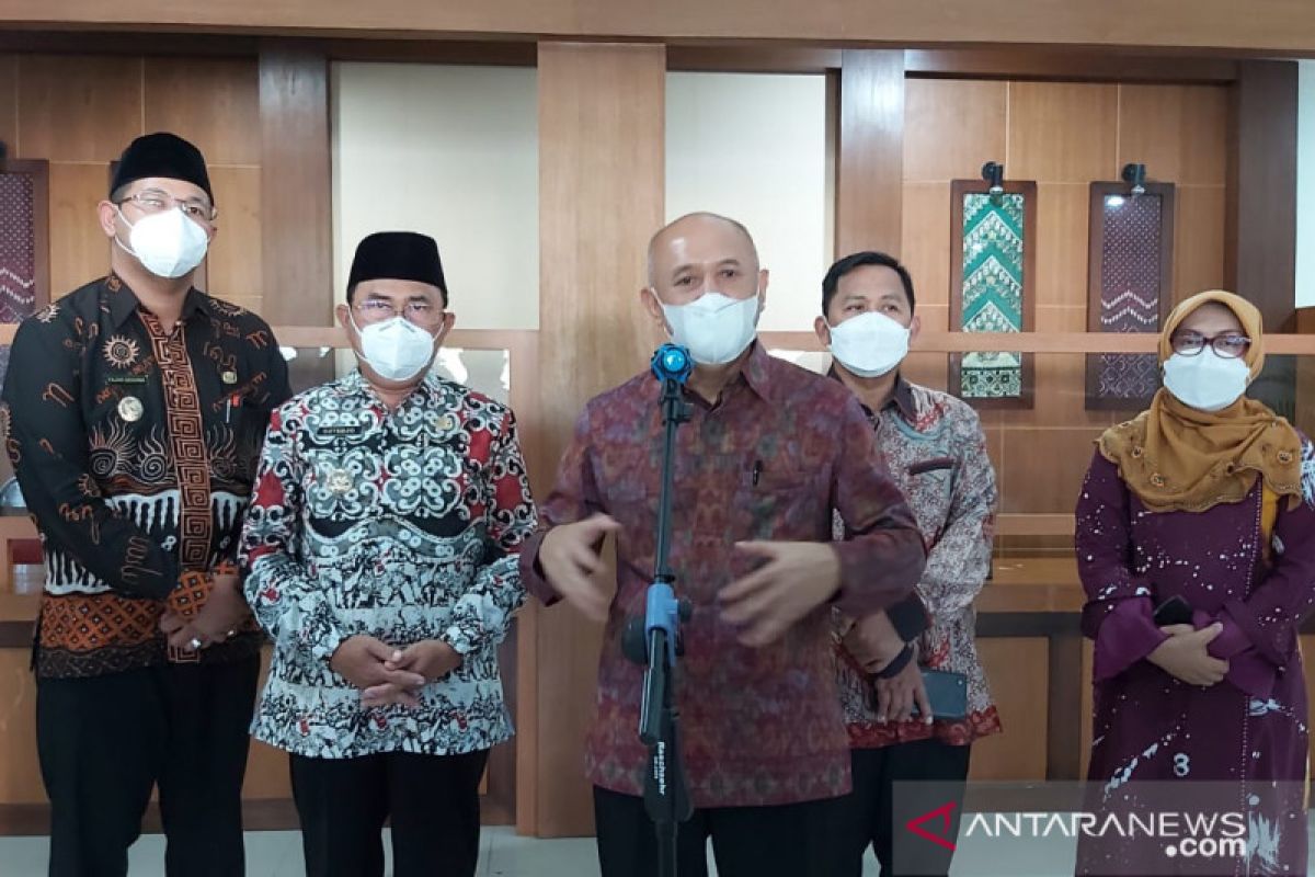 MenkopUKM dorong pemda kembangkan rumah produksi bersama UMKM