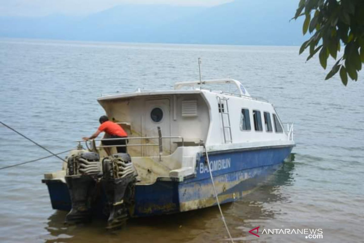 Bupati minta audit biaya pemeliharaan kapal Kemenhub nyaris tenggelam di Danau Singkarak