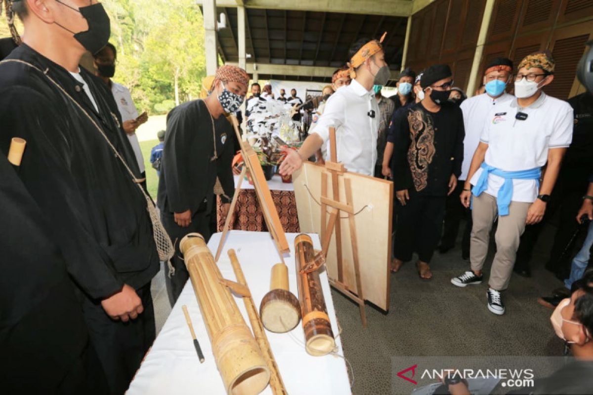 Sandiaga nilai Desa Tugu Selatan Bogor miliki daya tarik wisata