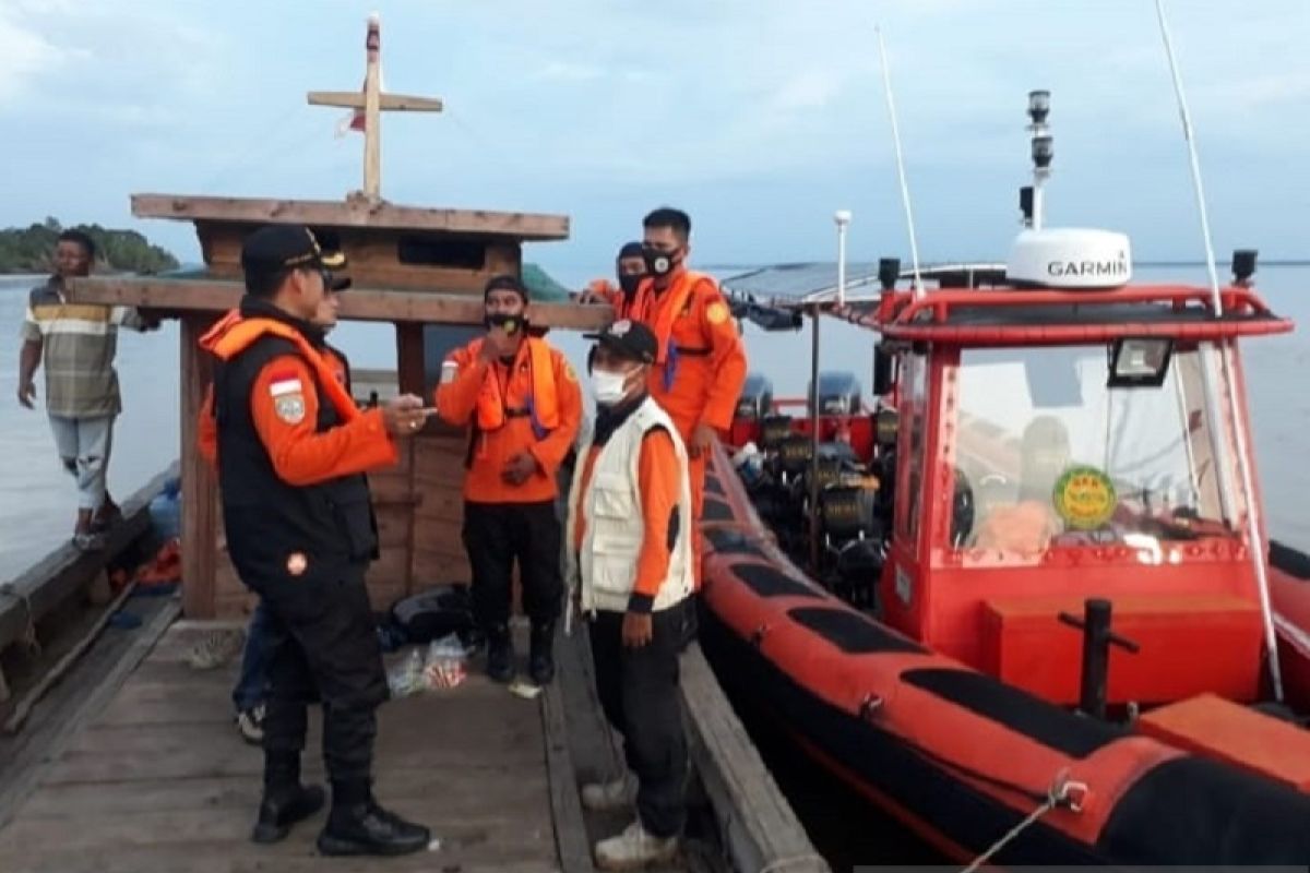 Kapten kapal tenggelam usai melompat dan  terseret arus laut