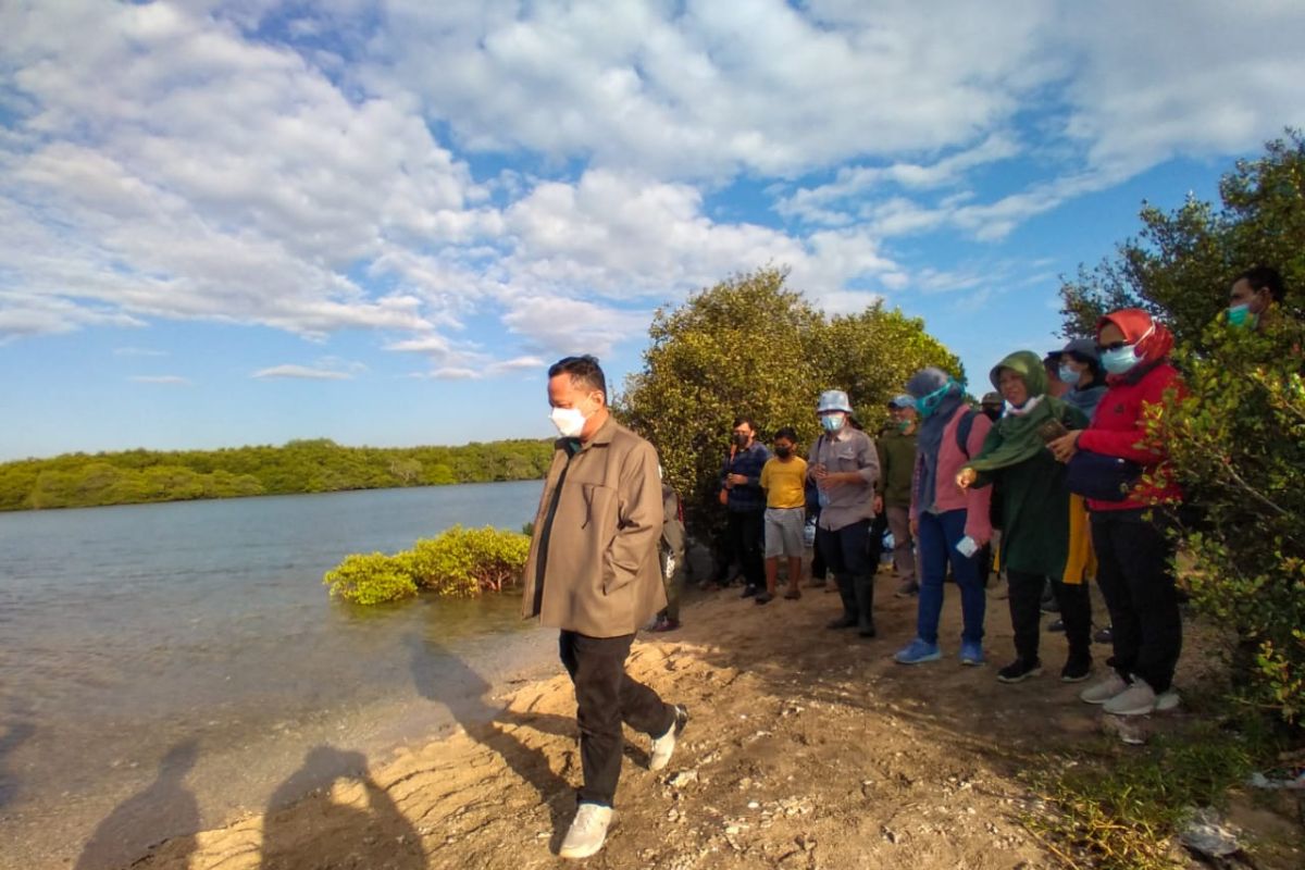 Bung Karna bersama Forum CSR Jatim petakan kawasan wisata Merak-Baluran Situbondo